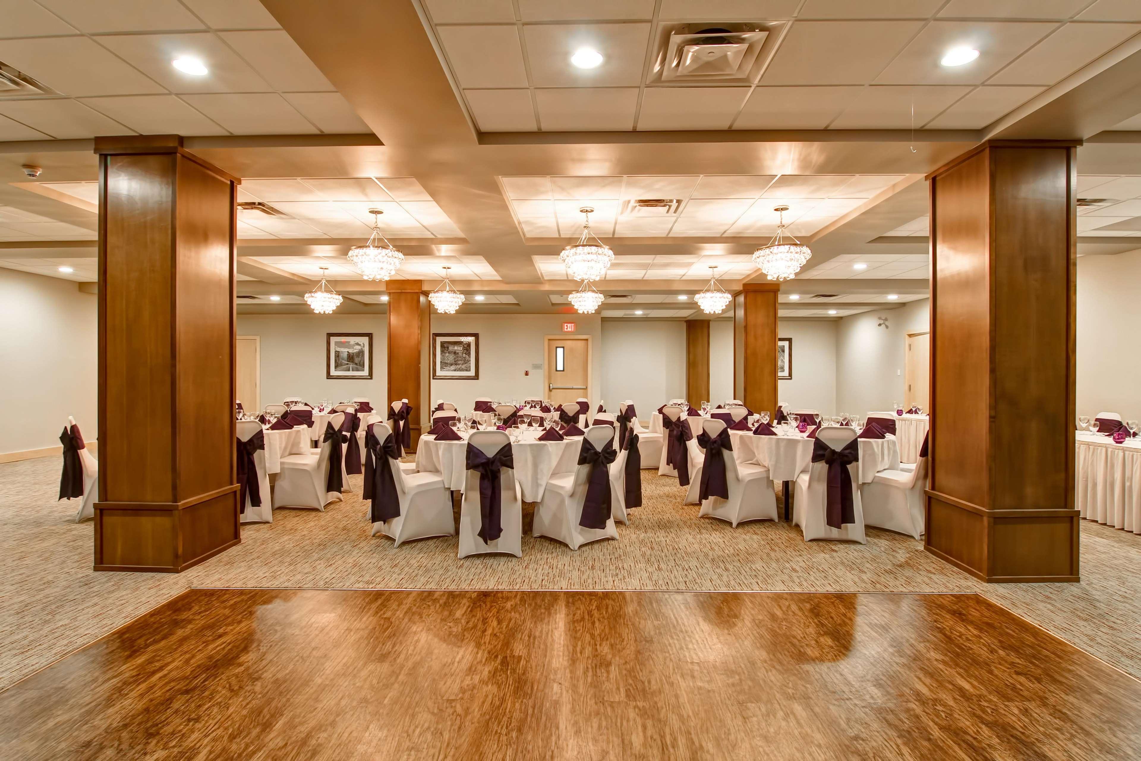 מלון Doubletree By Hilton - קמלופס מראה חיצוני תמונה