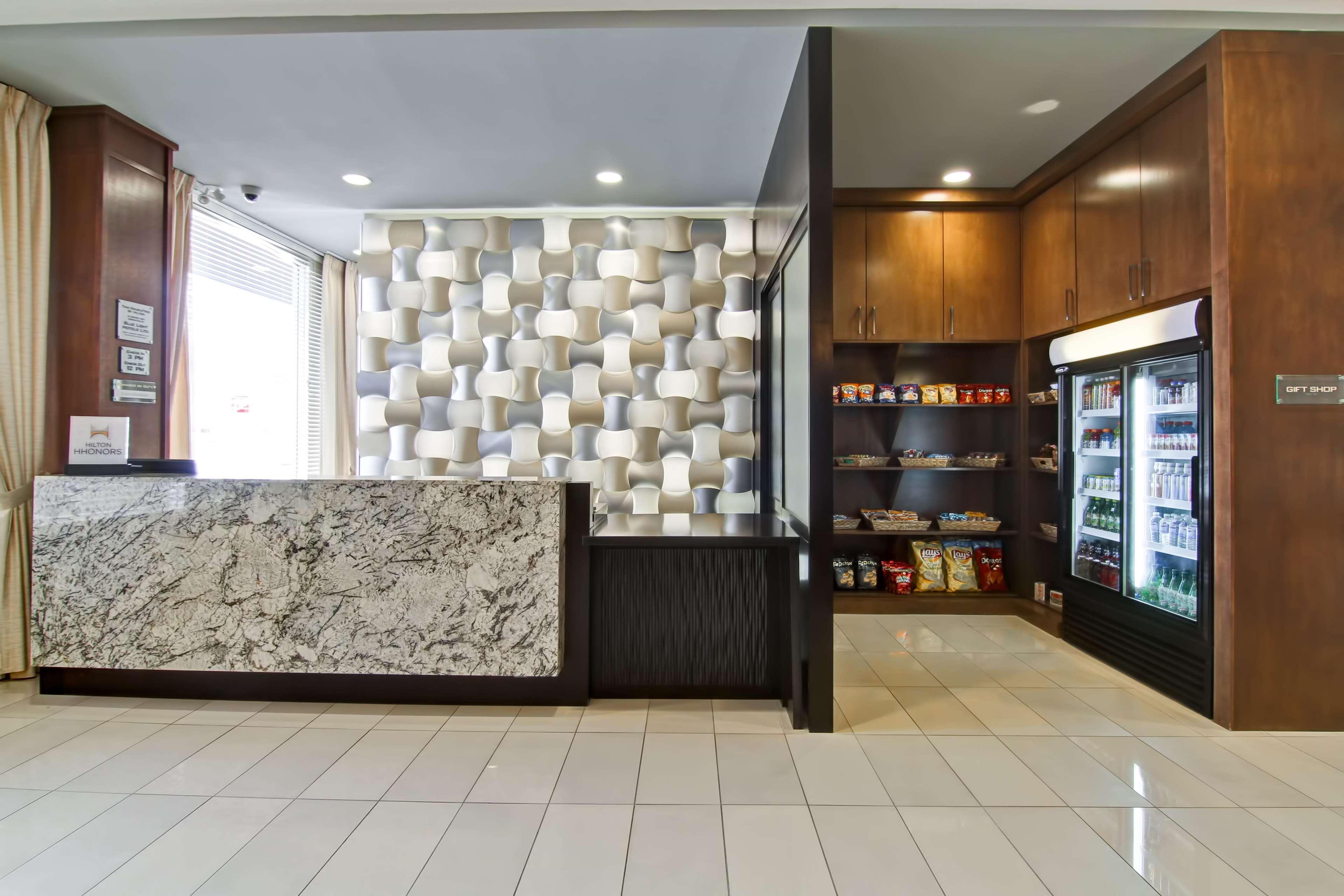 מלון Doubletree By Hilton - קמלופס מראה חיצוני תמונה