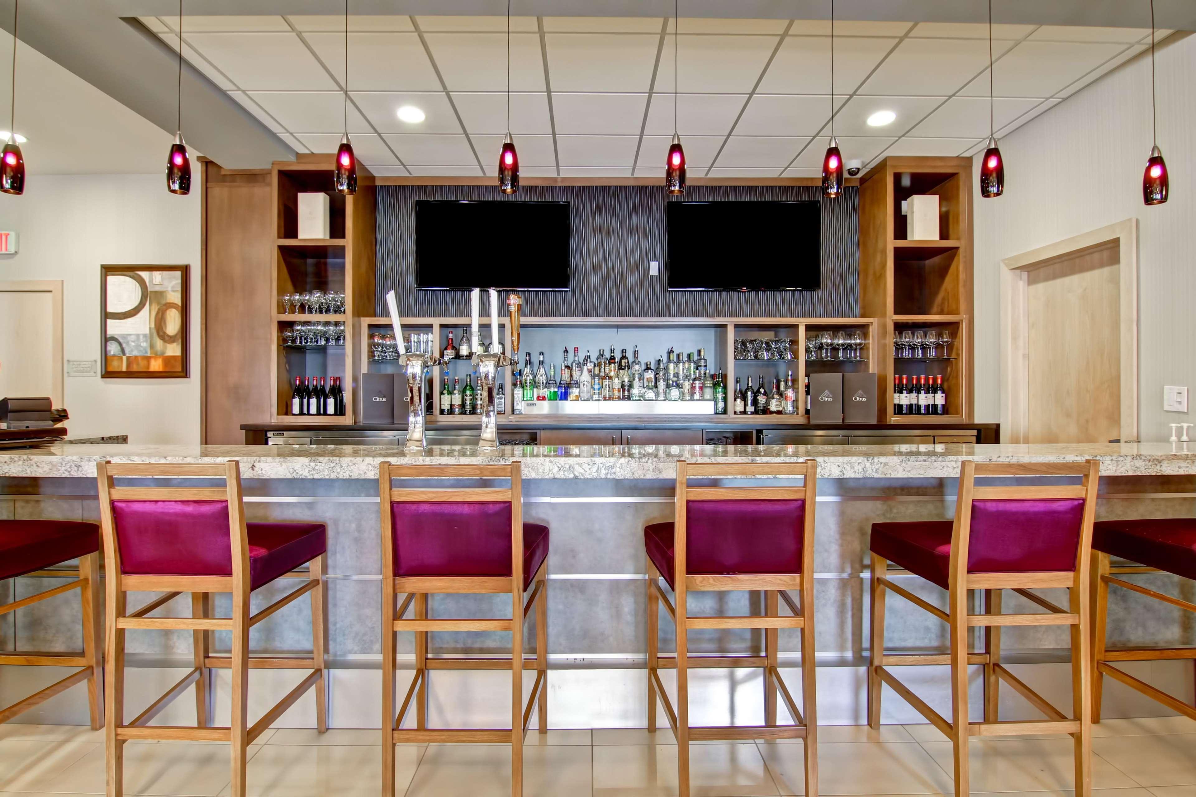 מלון Doubletree By Hilton - קמלופס מראה חיצוני תמונה