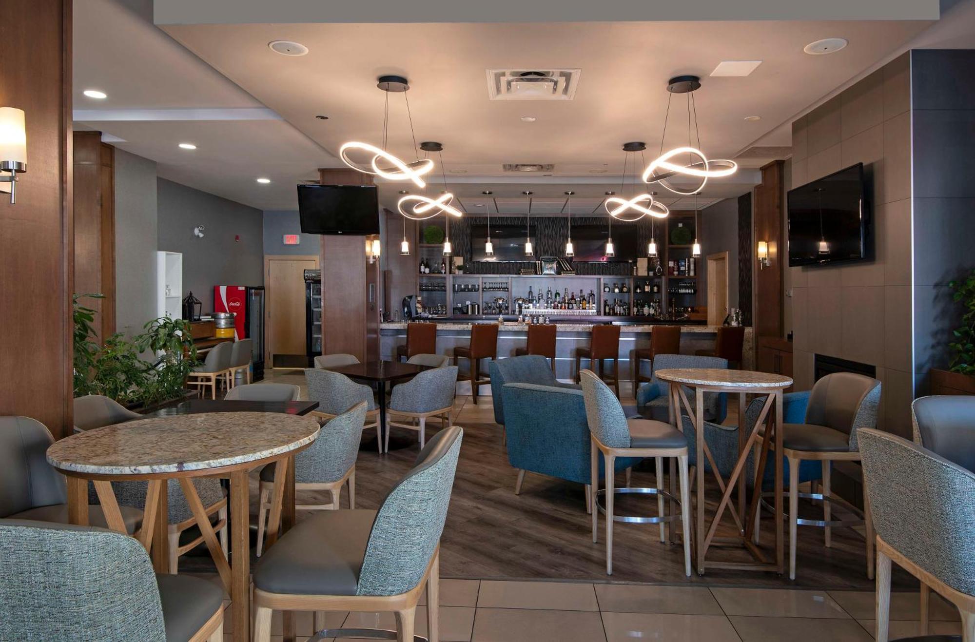 מלון Doubletree By Hilton - קמלופס מראה חיצוני תמונה